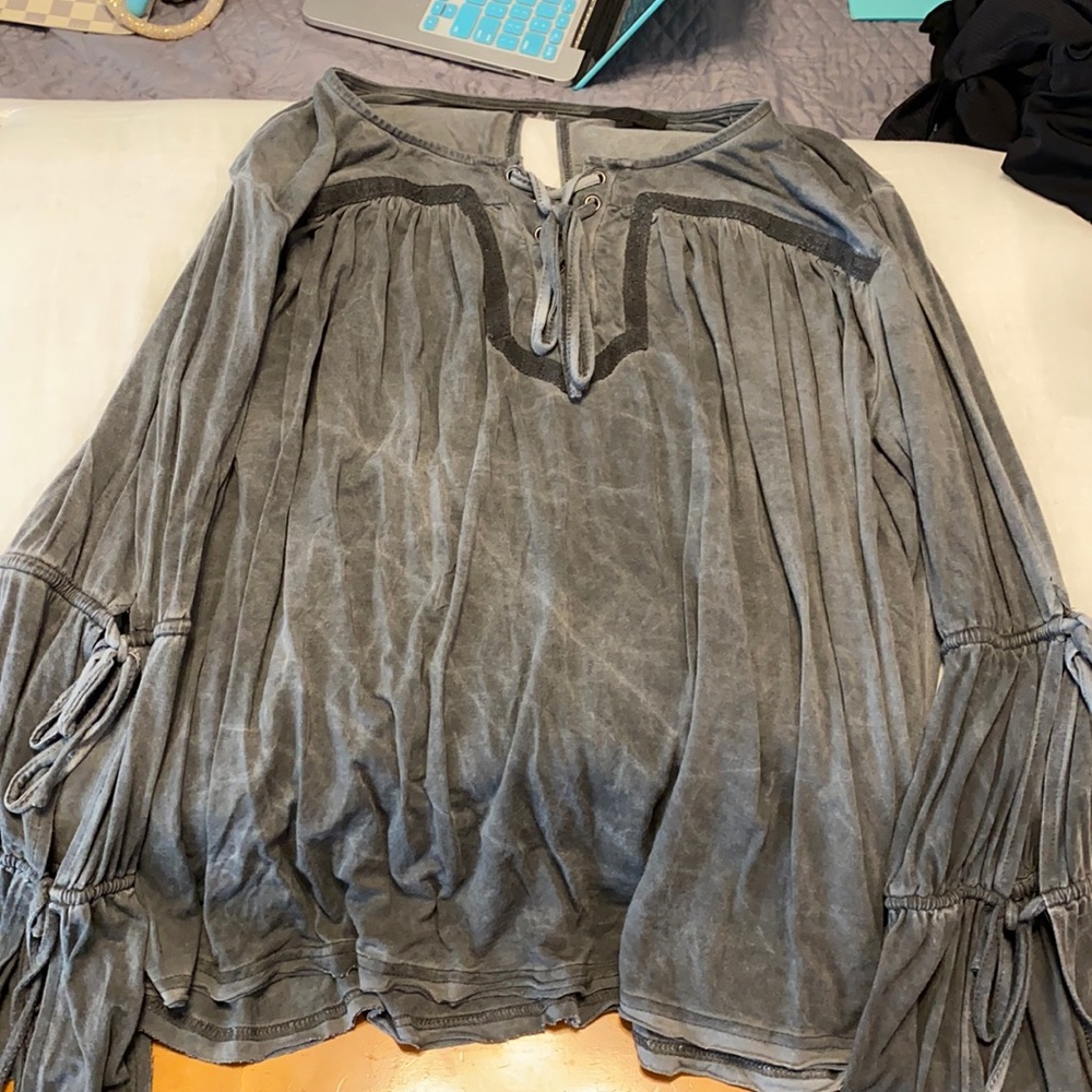 Long sleeve blouse
